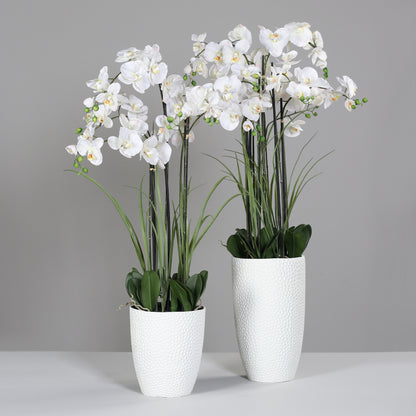 Künstliche Elegance Orchidee Gruppenbild mit weißem Topf